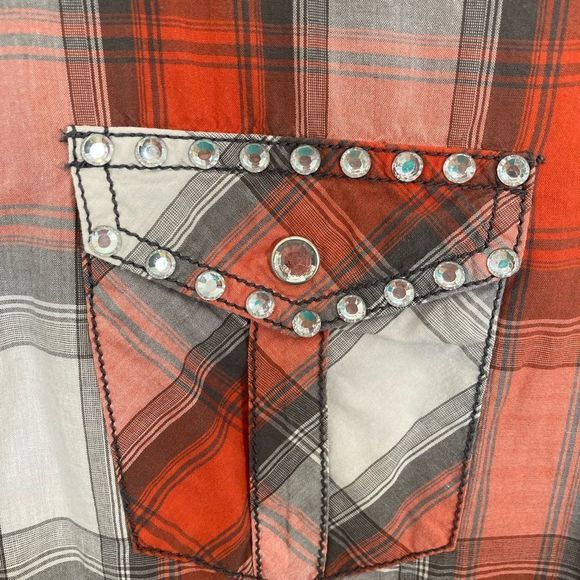 rock and Roll Cowgirl embroidered western shirt Yellowstone Rodeo - Picture 6 of 7